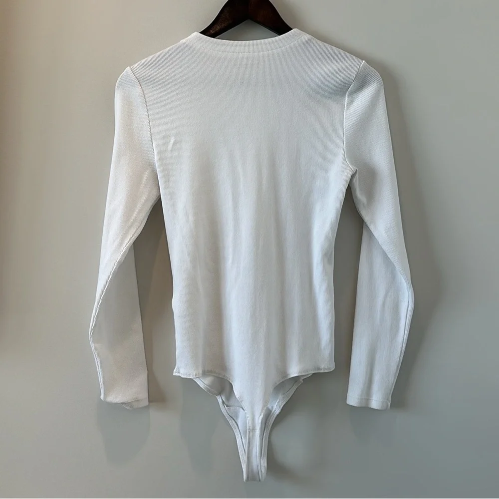 Abercrombie Ribbed White Bodysuit Long Sleeve Basic Capsule Casual Size Large - Picture 9 of 11